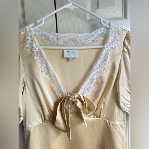 New Reformation Avin Silk Mini Dress Blonde - Picture 9 of 16